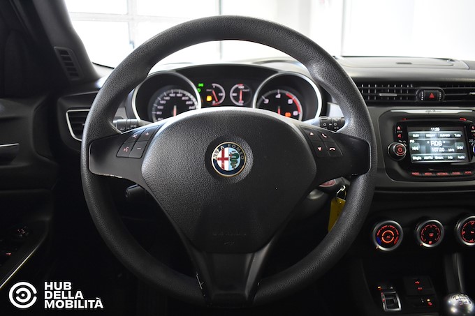 ALFA ROMEO Giulietta 1.6 JTDm-2 105 CV Distinctive
